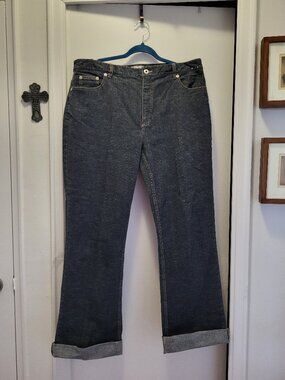 WOMEN JEAN PANTS ( NEW)
